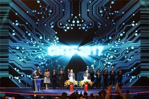 開目軟件閃耀亮相第十九屆高交會(huì) 獲郭生練副省長親臨點(diǎn)贊